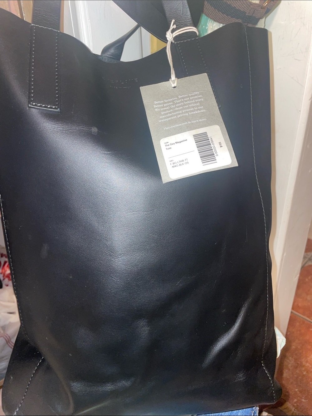 Everlane Magazine Tote in BLACK